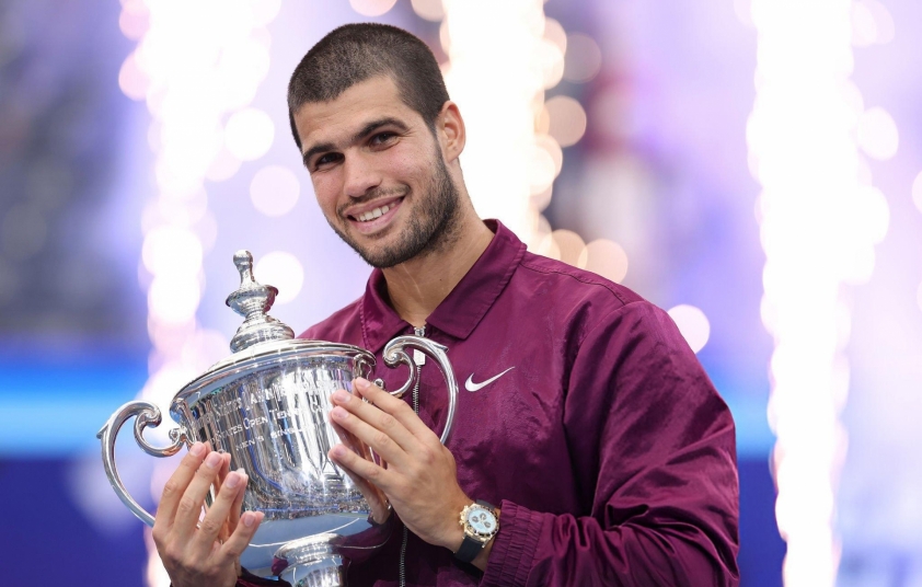Alcaraz ăn mừng chiến thắng US Open
