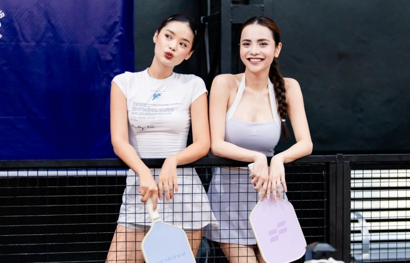 Hình ảnh minh họa: người chơi Pickleball giữ vệ sinh